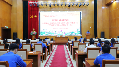 Bồi dưỡng, cập nhật kiến thức công tác Đoàn cho đoàn viên, thanh niên Bộ Tài chính