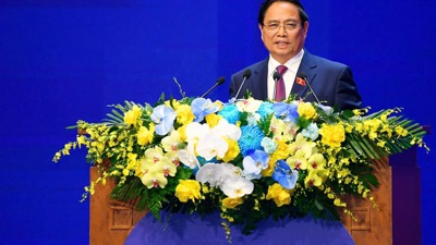 Thủ tướng kêu gọi các nước "5 đẩy mạnh" triển khai Công ước Hà Nội để 'không ai bị bỏ lại phía sau trong kỷ nguyên số' Thủ tướng kêu gọi các nước "5 đẩy mạnh" triển khai Công ước Hà Nội để 'không ai bị bỏ lại phía sau trong kỷ nguyên số'