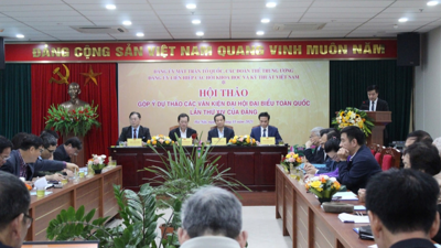 Các chỉ tiêu kinh tế trong Dự thảo Văn kiện Đại hội XIV đều có tính khả thi Các chỉ tiêu kinh tế trong Dự thảo Văn kiện Đại hội XIV đều có tính khả thi