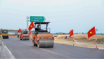 Điều chỉnh phân bổ hơn 80.000 tỷ đồng vốn đầu tư công năm 2025 giữa các bộ, địa phương