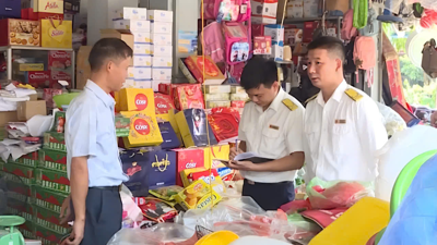 Ngành Thuế cam kết đồng hành cùng hộ kinh doanh chuyển từ nộp thuế khoán sang kê khai Ngành Thuế cam kết đồng hành cùng hộ kinh doanh chuyển từ nộp thuế khoán sang kê khai