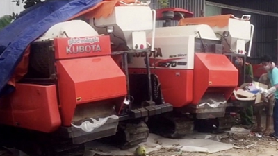 VIDEO: Hải quan và Đăng kiểm phối hợp ngăn chặn gian lận: Siết chặt kiểm tra xe máy chuyên dùng đã qua sử dụng VIDEO: Hải quan và Đăng kiểm phối hợp ngăn chặn gian lận: Siết chặt kiểm tra xe máy chuyên dùng đã qua sử dụng