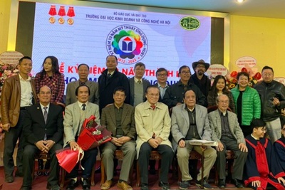 Khoa Mỹ thuật ứng dụng kỷ niệm 10 năm thành lập
