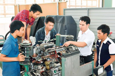 Đào tạo nghề cho lao động nông thôn trong bối cảnh công nghiệp hóa