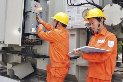 Xây dựng lộ trình điều chỉnh giá điện trên cơ sở đánh giá, cân nhắc kỹ lưỡng 