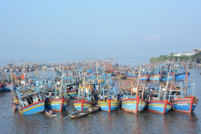 Huy động nguồn lực phát triển kinh tế biển, phấn đấu sớm trở thành trung tâm kinh tế biển quốc gia