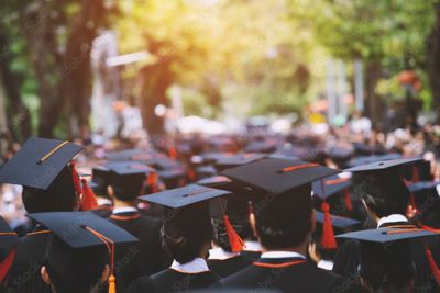 Chính sách tài chính đối với sinh viên đại học tại Việt Nam