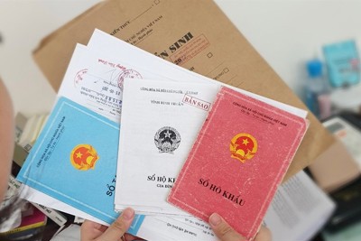 Chấn chỉnh thực hiện quy định liên quan đến bỏ sổ hộ khẩu, sổ tạm trú giấy
