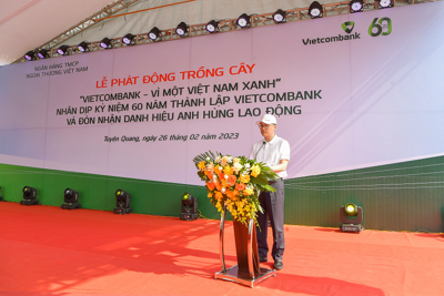 Vietcombank phát động chương trình trồng 60 nghìn cây xanh