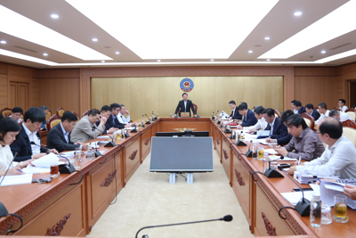 Càng khó khăn, càng đoàn kết để tập trung hoàn thành các nhiệm vụ 