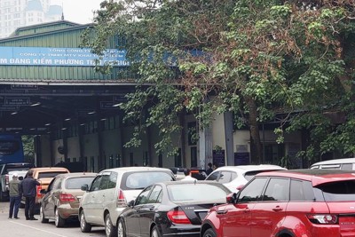 Giải quyết dứt điểm tình trạng ùn tắc tại các trung tâm đăng kiểm