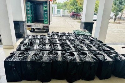 Khởi tố vụ án buôn bán 39.900 bao thuốc lá điếu ngoại