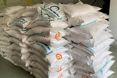 Long An: Bắt vụ vận chuyển 30 tấn đường cát nhập lậu