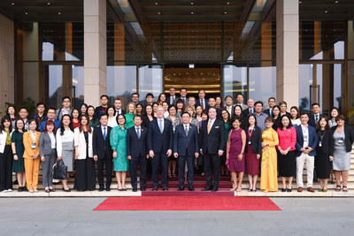 Cam kết tạo khuôn khổ pháp lý ổn định, minh bạch, thuận lợi cho các doanh nghiệp nước ngoài