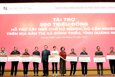 Agribank đã tổ chức hành trình về nguồn tại Quảng Ninh