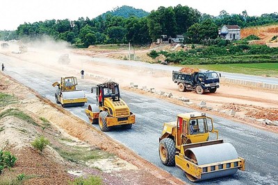 Phân bổ hết vốn đầu tư công làm cơ sở đẩy nhanh tiến độ giải ngân