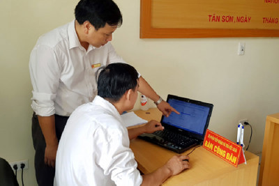 Giải pháp nâng cao tỷ lệ sử dụng dịch vụ công trực tuyến của người dân