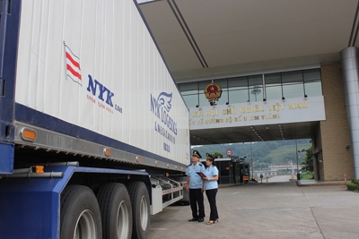 Tránh chồng chéo trong kiểm tra, giám sát, kiểm soát phương tiện vận tải xuất nhập cảnh