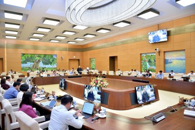 Bộ Tài chính đề xuất đưa hai ngân hàng chính sách vào phạm vi điều chỉnh của Luật