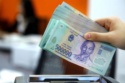 Lãi suất huy động tiếp tục xu hướng giảm, giao dịch thứ cấp tăng 