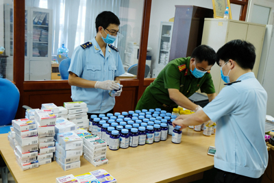 Ngành Hải quan tập trung đấu tranh chống buôn lậu qua đường hàng không