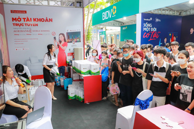 Agribank đồng hành cùng sự kiện "Nhà ngân hàng tương lai" năm 2023