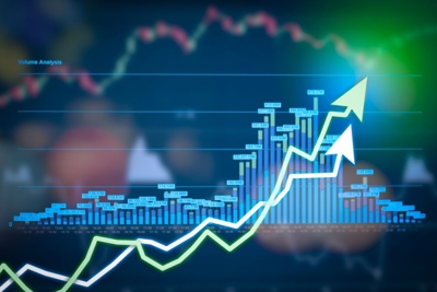 Cổ phiếu ngân hàng tỏa sáng, kéo VN-Index tăng vượt mong đợi