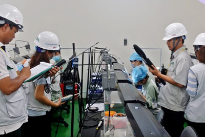 Mức thu phí thẩm định đủ điều kiện hoạt động dịch vụ quan trắc môi trường