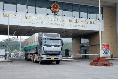 Quan hệ thương mại Việt - Trung: Thực trạng và giải pháp 