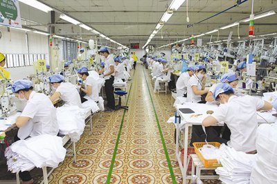 Phấn đấu đến năm 2030, GDP bình quân đầu người đạt khoảng 7.500 USD