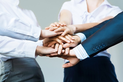 Sự gắn bó công việc của nhân viên và kết quả kinh doanh của doanh nghiệp tại TP. Hồ Chí Minh