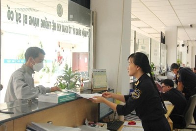 Hải quan Bình Dương thông quan hơn 59 triệu USD hàng hóa trong dịp Lễ