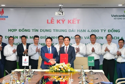 Vietcombank ký hợp đồng tín dụng 4.000 tỷ đồng với PV Power