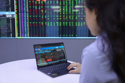 Tích lũy cổ phiếu có nền tảng chuẩn bị chờ cơ hội bứt phá