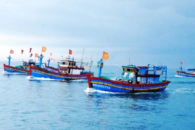 Việt Nam quyết tâm gỡ “thẻ vàng” IUU