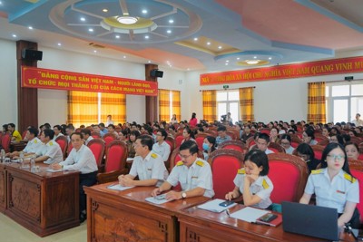 Cục Thuế Quảng Bình tăng cường đối thoại với người nộp thuế