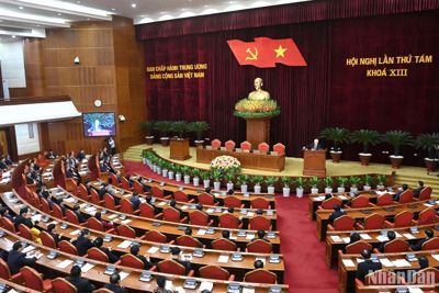 Bế mạc Hội nghị lần thứ 8 Ban Chấp hành Trung ương Đảng khóa XIII