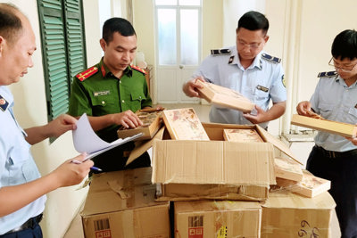 Hà Nội: Phát hiện lượng lớn bánh Trung thu nhập lậu