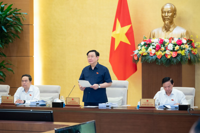 Phiên họp thứ 27:  Xem xét cho ý kiến 12 nội dung chuẩn bị cho Kỳ họp thứ 6 