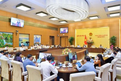 Kinh tế - xã hội phục hồi tích cực dù gặp những “cơn gió ngược”