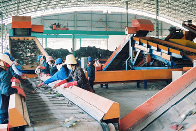 Ủy ban nhân dân cấp tỉnh chịu trách nhiệm quản lý chất thải trên địa bàn 