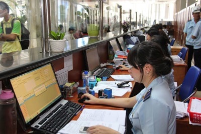 Tăng cường kiểm soát việc lợi dụng tờ khai luồng xanh để buộn lậu, gian lận thương mại