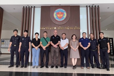 Hải quan Đà Nẵng tập huấn về chống vận chuyển trái phép chất thải nguy hại