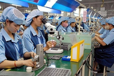 Dòng vốn FDI chảy mạnh vào Việt Nam