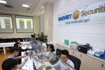 Chứng khoán Bảo Việt làm thiện nguyện, hỗ trợ nhà đầu tư