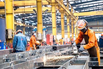 Kết quả sản xuất công nghiệp, đầu tư, đăng ký doanh nghiệp 10 tháng