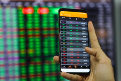 Chỉ số HNX - Index giảm 12,76% so với cuối tháng 9/2023