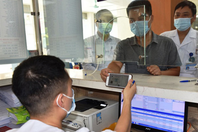 Chuyển biến tích cực trong thực hiện chính sách bảo hiểm y tế 