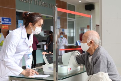 Đảm bảo tốt hơn quyền lợi cho người tham gia bảo hiểm y tế