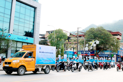 Phát triển đối tượng tham gia bảo hiểm xã hội tự nguyện ở Việt Nam 